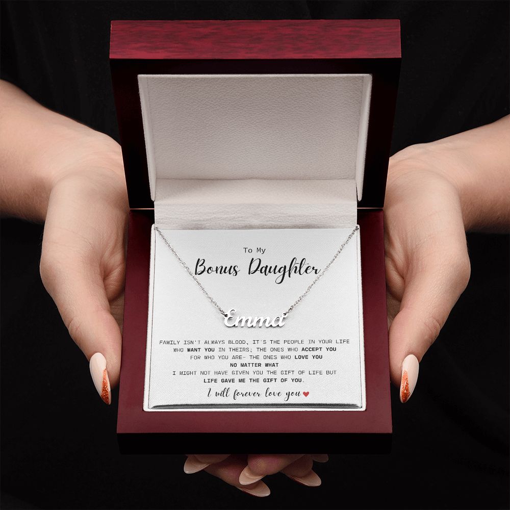 Bonus Daughter | Personalized Name Necklace